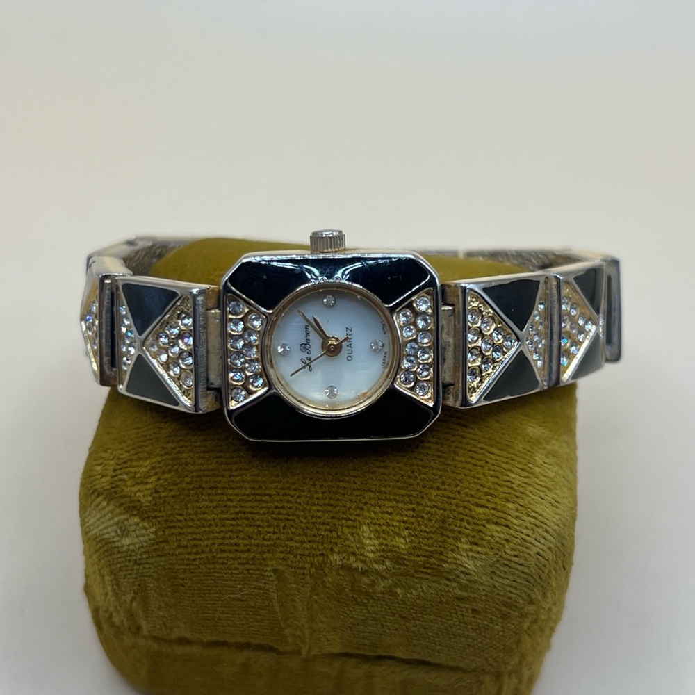 Vintage Le Baron Luxurious Watch Gold Crystals Black enamel